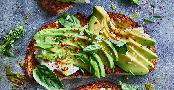 5 Delicious and Healthy Ways to Enjoy Avocado in Your Meals: From Salads to Salsas