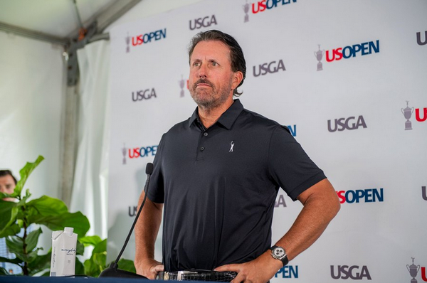 Inside Phil Mickelson s 2023 weight loss journey and fitness regimen