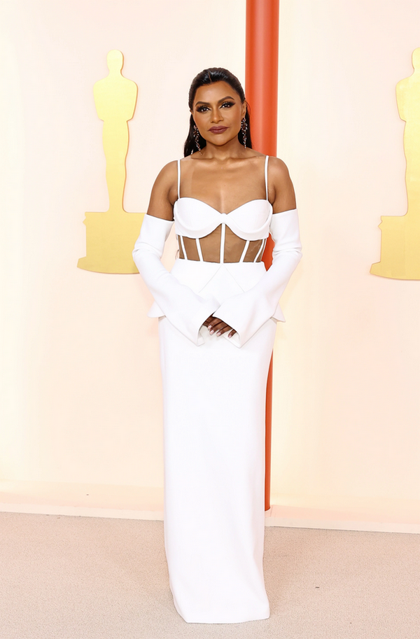 Mindy Kaling Stuns at Oscars 2023 After Losing Over 40lbs - Here s How She Did It