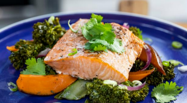 Salmon with Roasted Sweet Potatoes and Broccoli weight loss meals dinner
