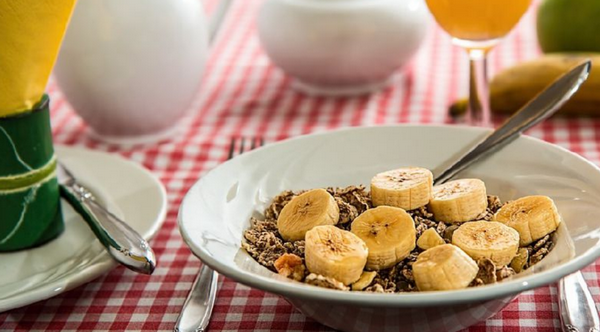 Scientists have found that a hearty breakfast does not affect weight loss
